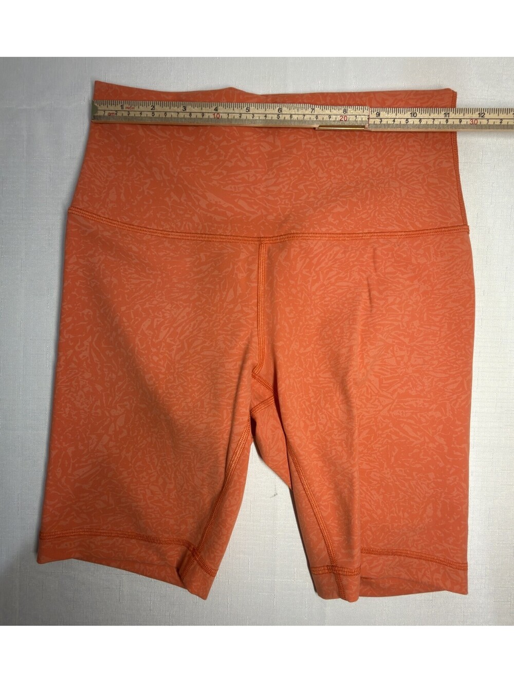 Lululemon Wunder Train High Rise Short 8" Women’s size 6 Crunch Warm Coral
